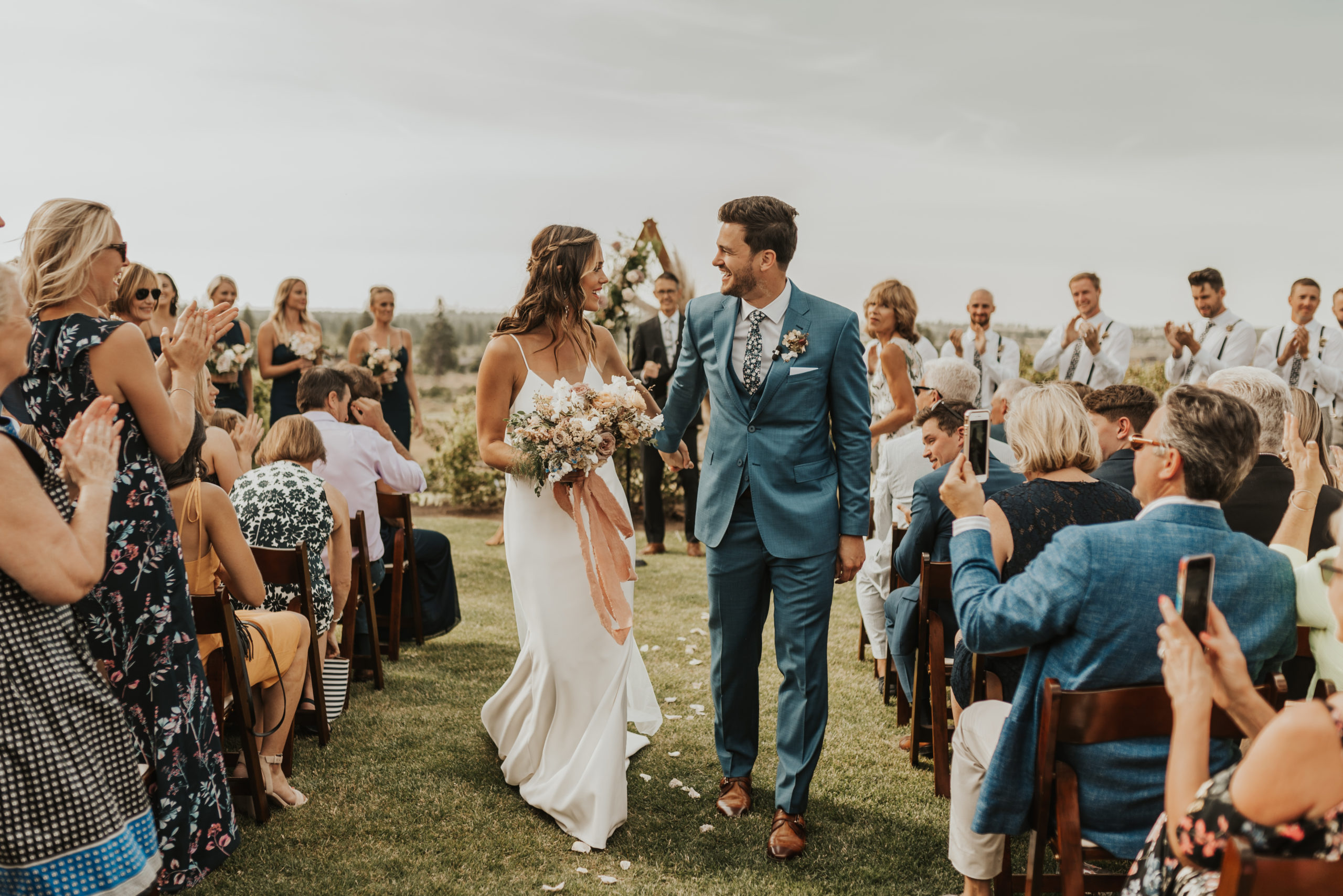 Summertime Tetherow Resort Wedding in Bend, Oregon